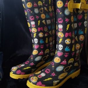 Betsey Johnson rain boots